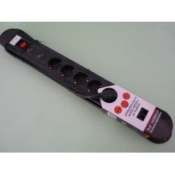 Разклонител 6-ца със защита GBKDS06N + интернет